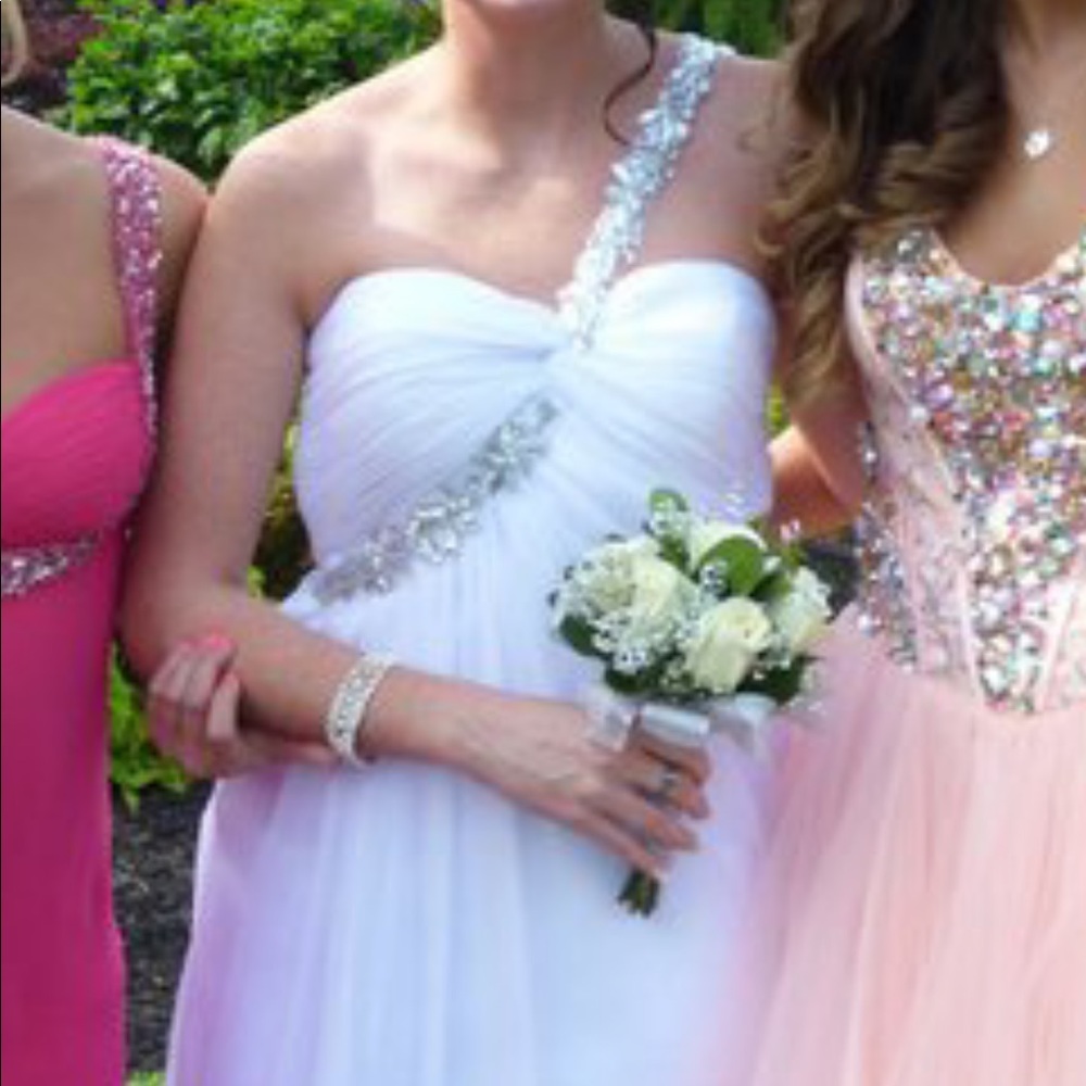 White gown!